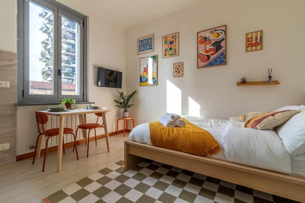 Unicredit And Bosco Verticale - Little House Mailand 0*,  Italien